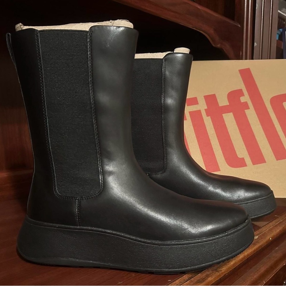 FitFlop Black Leather Platform Chelsea Boots